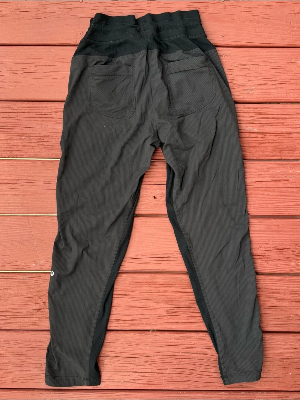 lululemon athletica breathable track